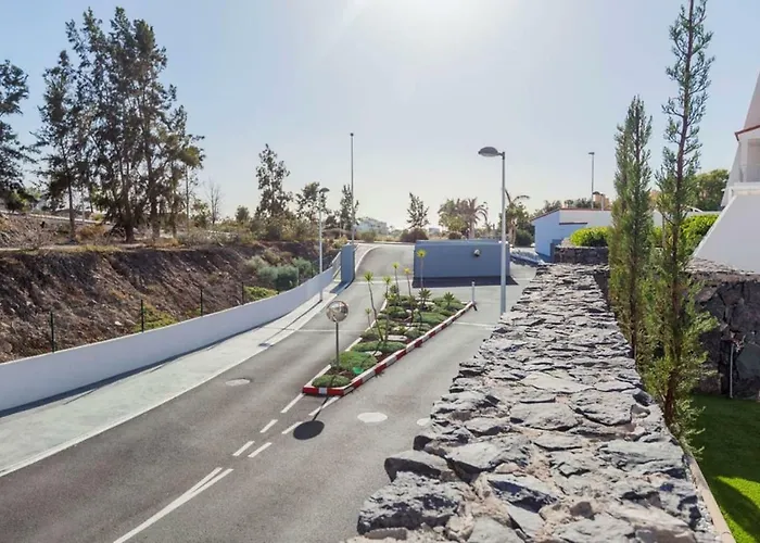 Oh La Life! Magnolia Jose *