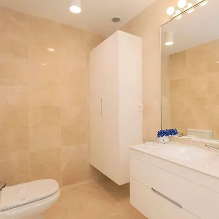 Oh La Life! Magnolia Jose * Costa Adeje (Tenerife)